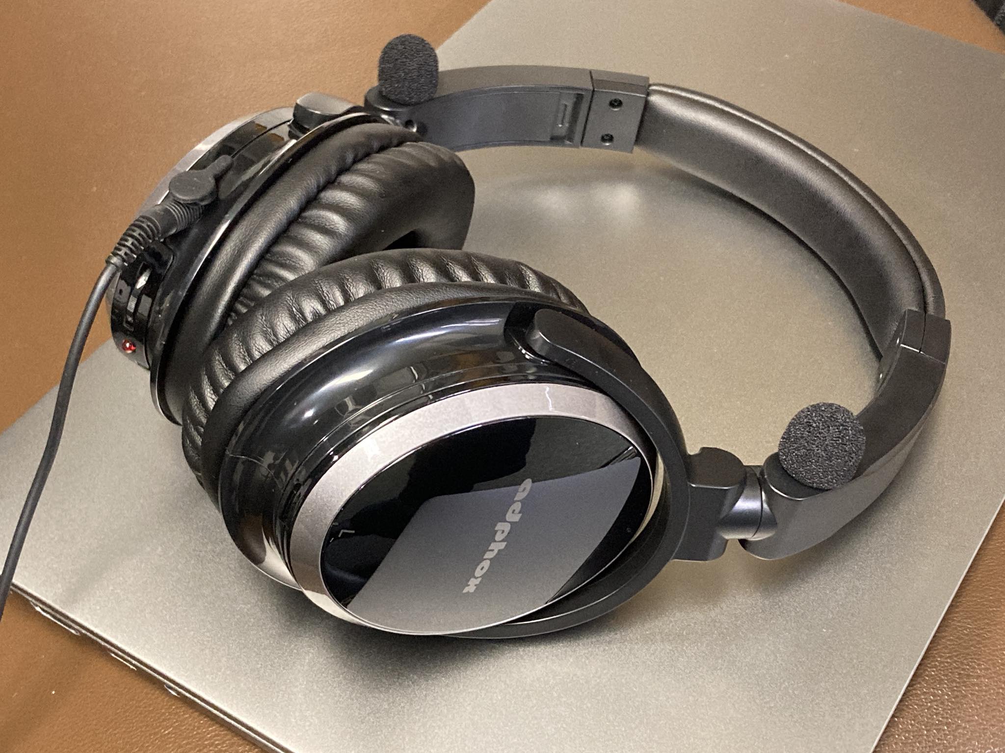 ヘッドフォン型集音器の新型誕生 | 集音器・バイノーラルマイク